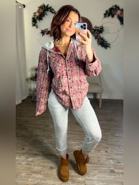 🍷🖤🩶✨NWT Blakeley “Vivi Plaid Hoodie Top” 💯% Cotton🙌🏻Burgundy🍷Black🖤Gray🩶Gold✨LRG
